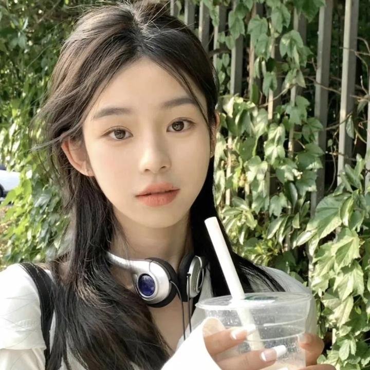 那年盛夏我们绽放如花